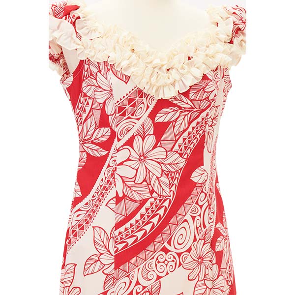 タパ柄ラッフルロングドレス/レッド 胸元