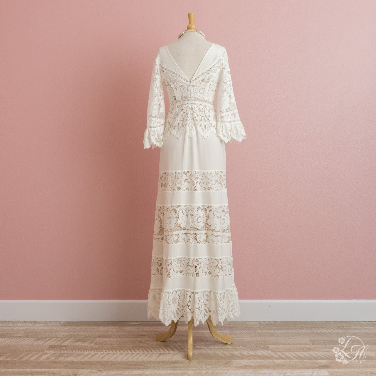 ボヘミアンスタイル・5分袖レースドレス