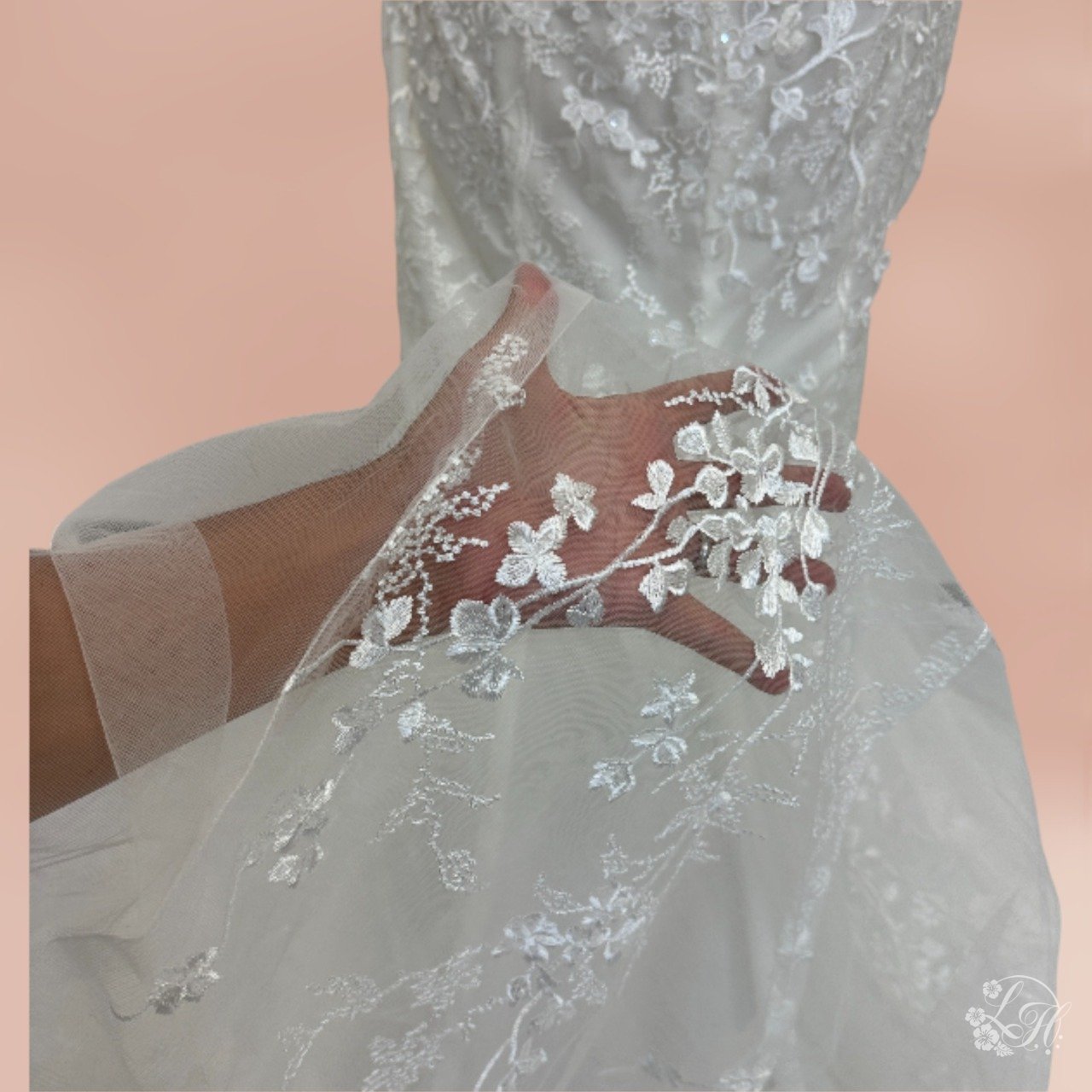 マーメイドスキャラップカットドレス