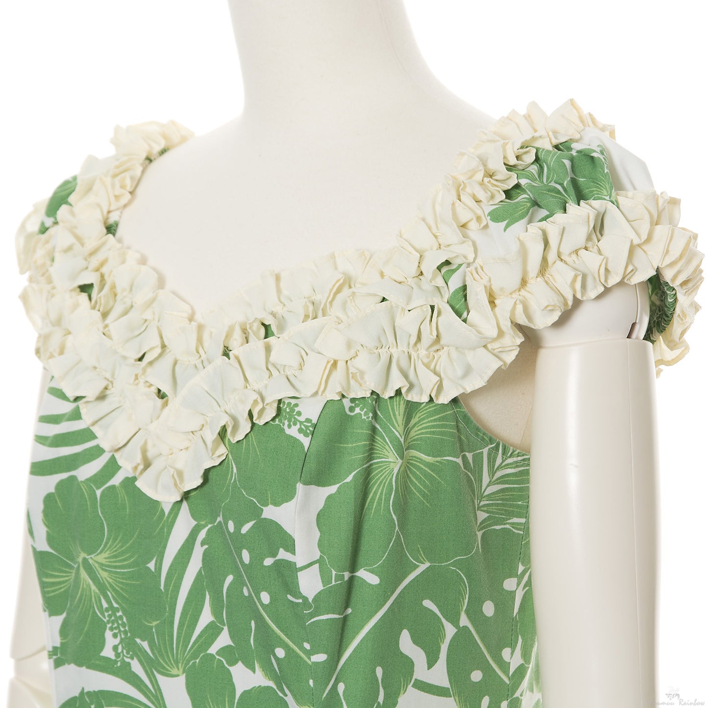 ハイビスカス柄 ナヘ・ロングラッフルドレス/グリーン 胸元