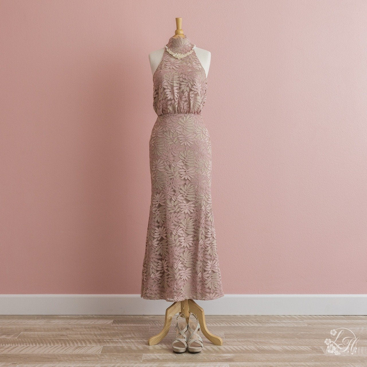 リーフ柄ピンク総レースロングドレス