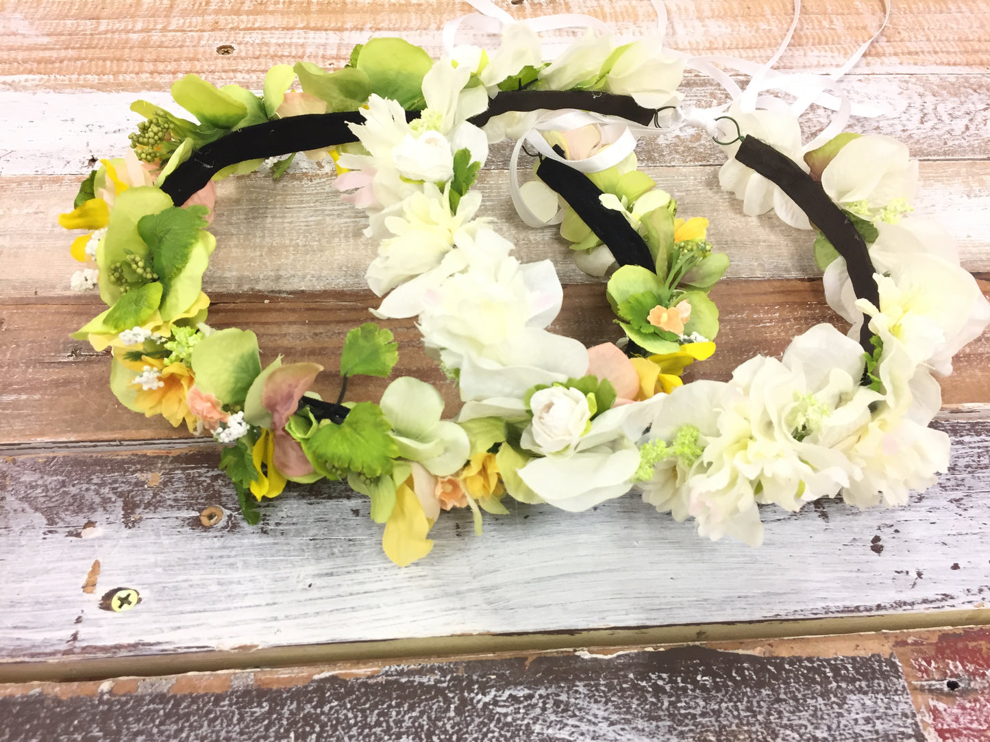 ハクレイ（花冠）｜黄色、ブルー、白、ピンク、パープル