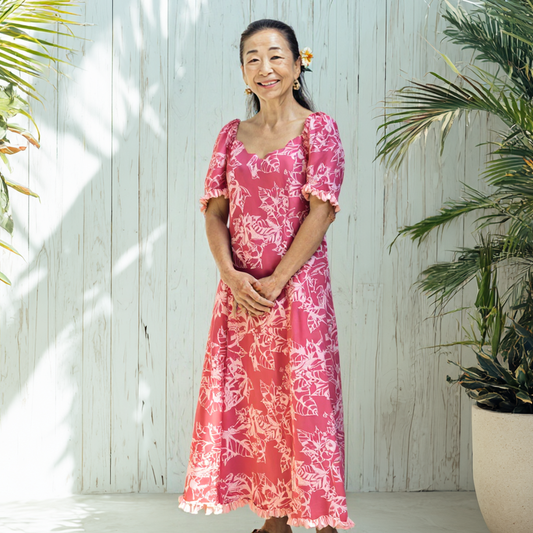 ククイ柄 ピンク 五分丈袖ドレス